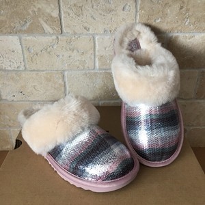 rainbow fur slippers