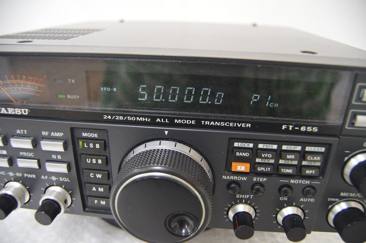 YAESU FT-655 HF All Mode 24/28/50MHz 100W Transceiver Ham Radio