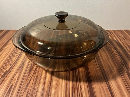 Vintage Pyrex Fireside Amber Casserole Dish With Lid  Model 024 (2-quart)
