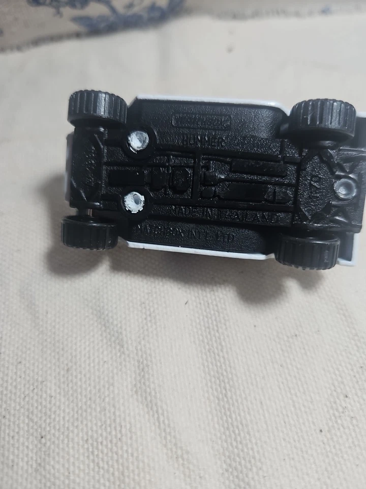 Vehículo de emergencia Matchbox White Hummer Police 1994 exclusivo Foto 3 de 4