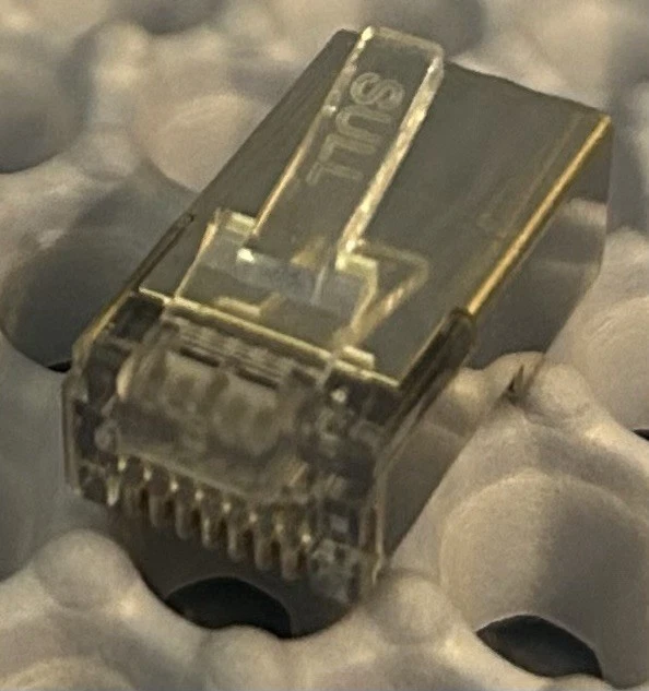 Platinum Tools 300668SEZ EZ-RJ45 Shielded Cat6 Plug - 100 Pack - Image 3 of 4