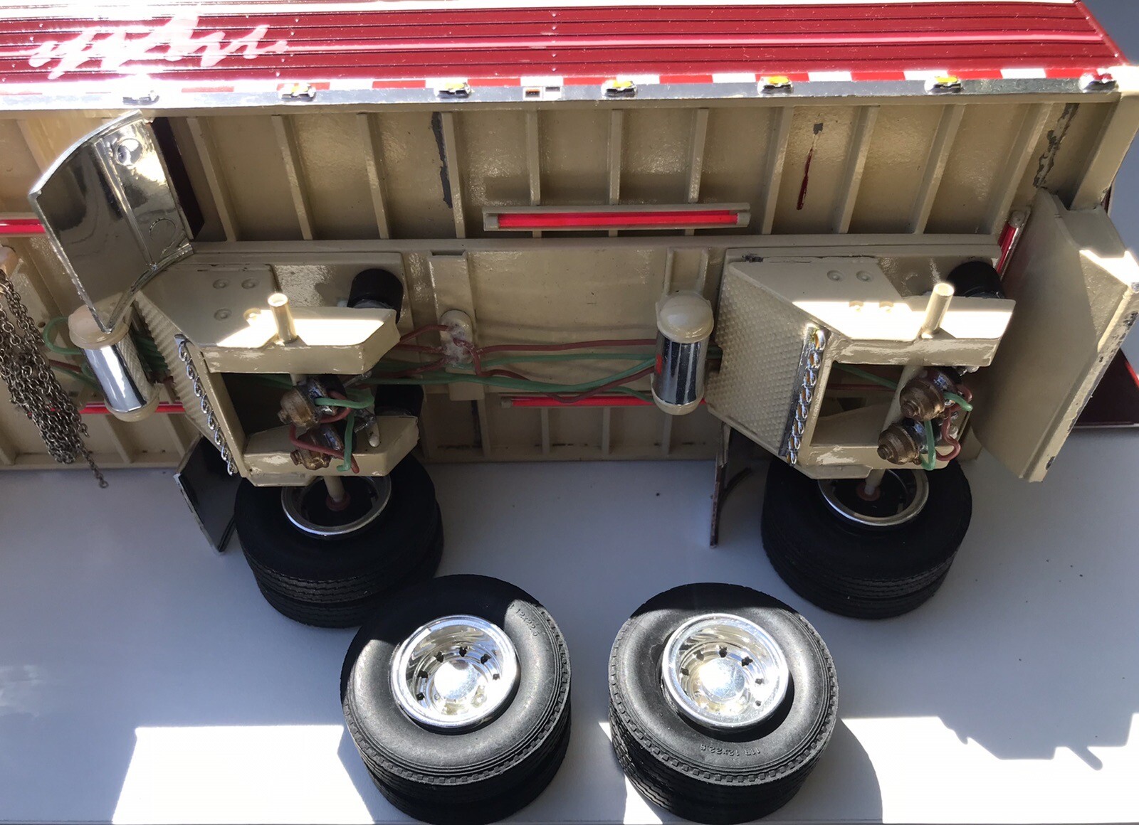 1/24 Scale Built Junkyard Reefer Trailer eBay