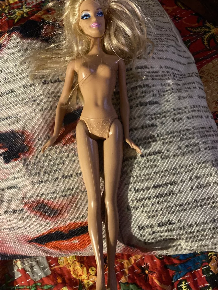 So cute sales barbie doll