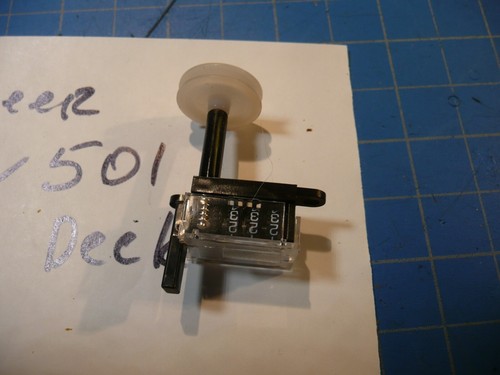 Pioneer CT-W501R Dual Cassette Deck Replacement Parts Tape Counter - Picture 3 of 3