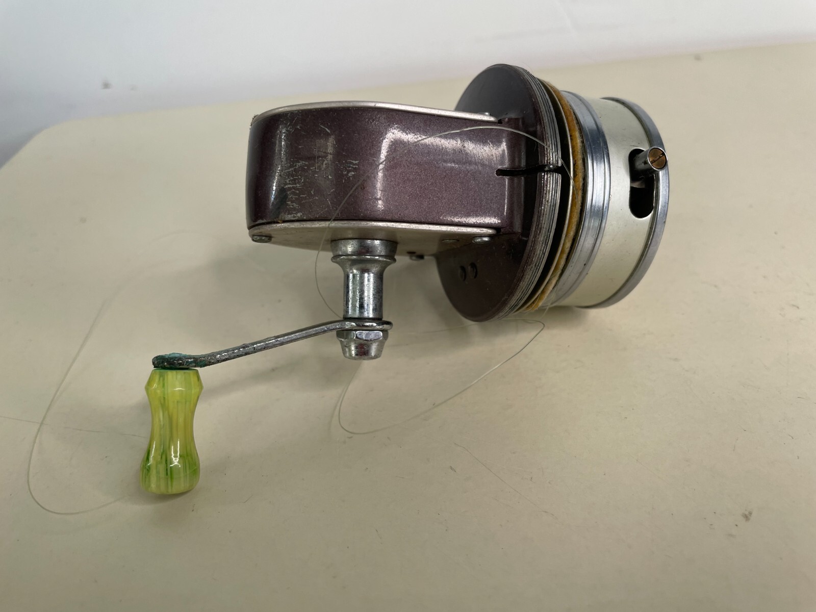 Vintage Shakespeare Level Wind Spin WonderReel Fishing Reel 1810 Model EF