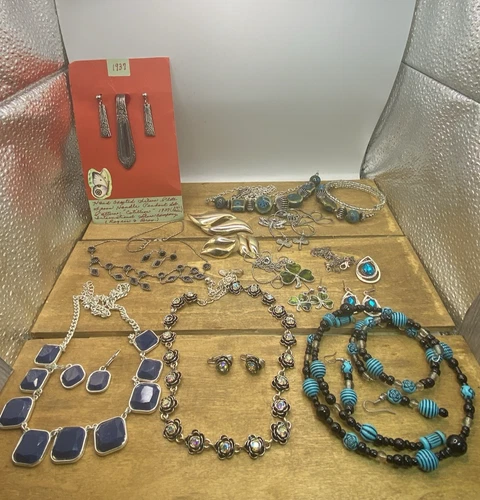 Vintage - Modern Lot Of 10 Costume Jewelry Sets
