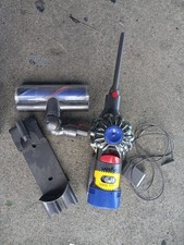 Dyson V8 SV10 MOTORHEAD Cordless Stick Vacuum MOTOR BODY BATTERY  accessories