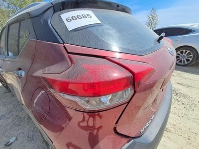 Used Left Tail Light Assembly fits: 2018 Nissan Kicks quarter panel mounted Left