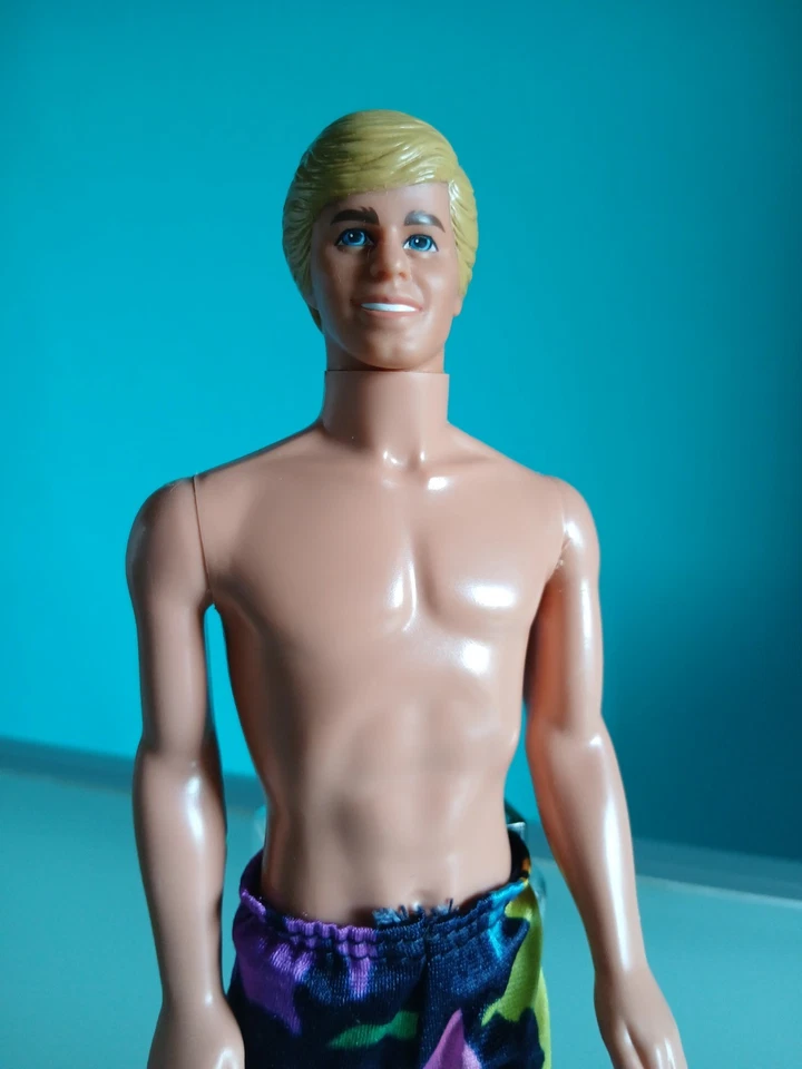 "MATTEL" Ken "Tropical", 1985, altezza 30 cm. - Immagine 3 di 4