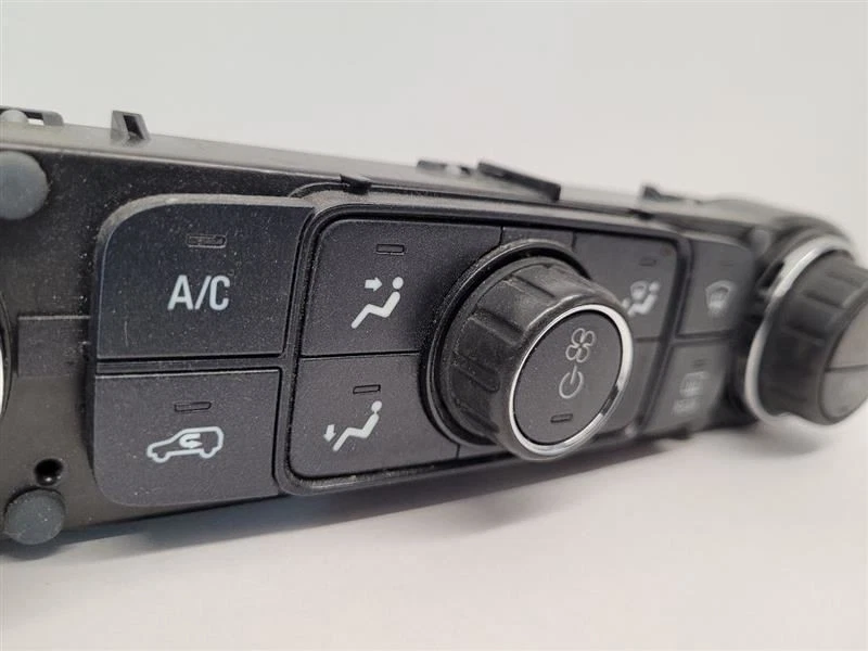 GMC SIERRA 1500 2018 2019 camioneta pickup control de temperatura estilo clásico Foto 3 de 4