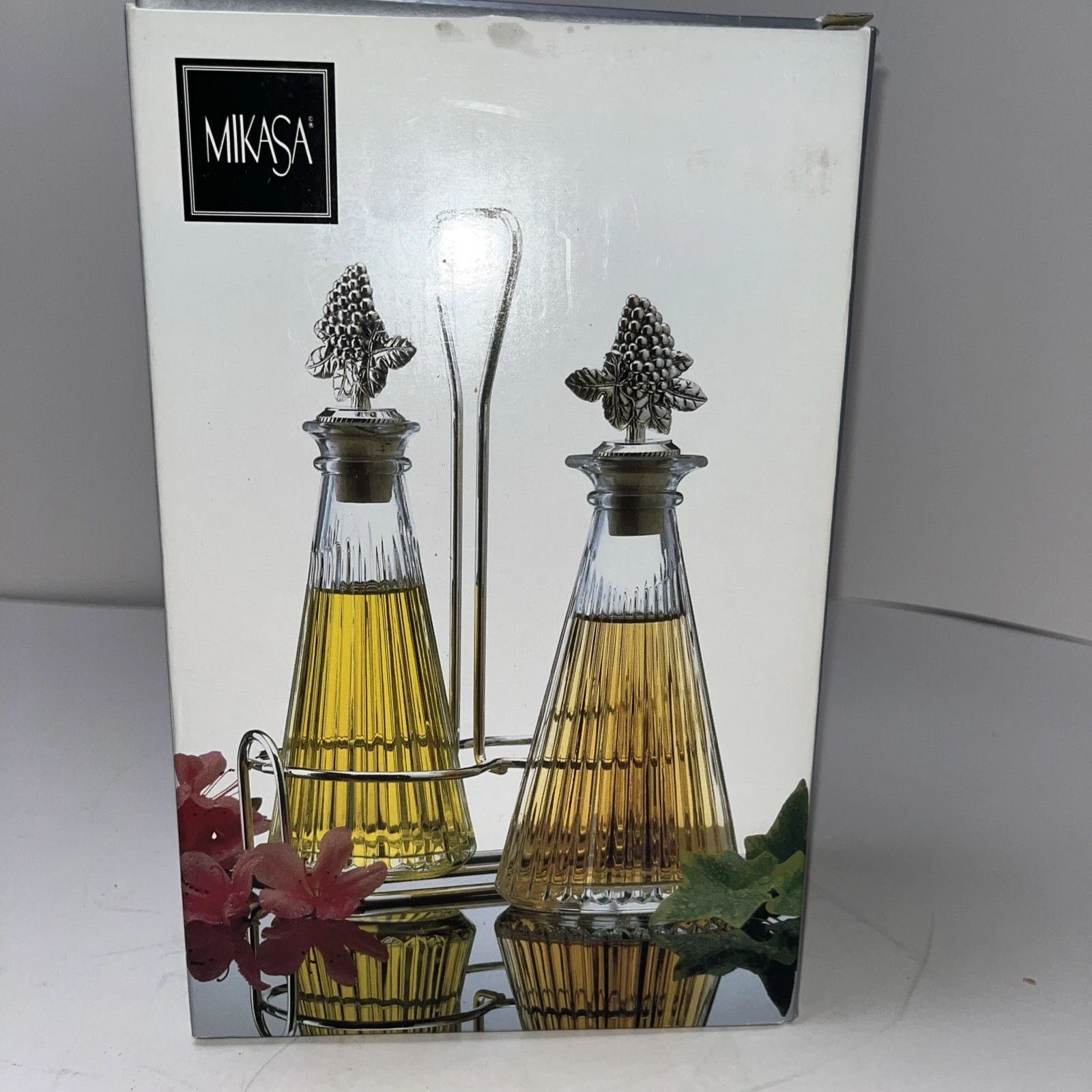Mikasa Diamond Fire Cruet Oil Vinegar Set Glass Silver plated Grapes Cork Stop
