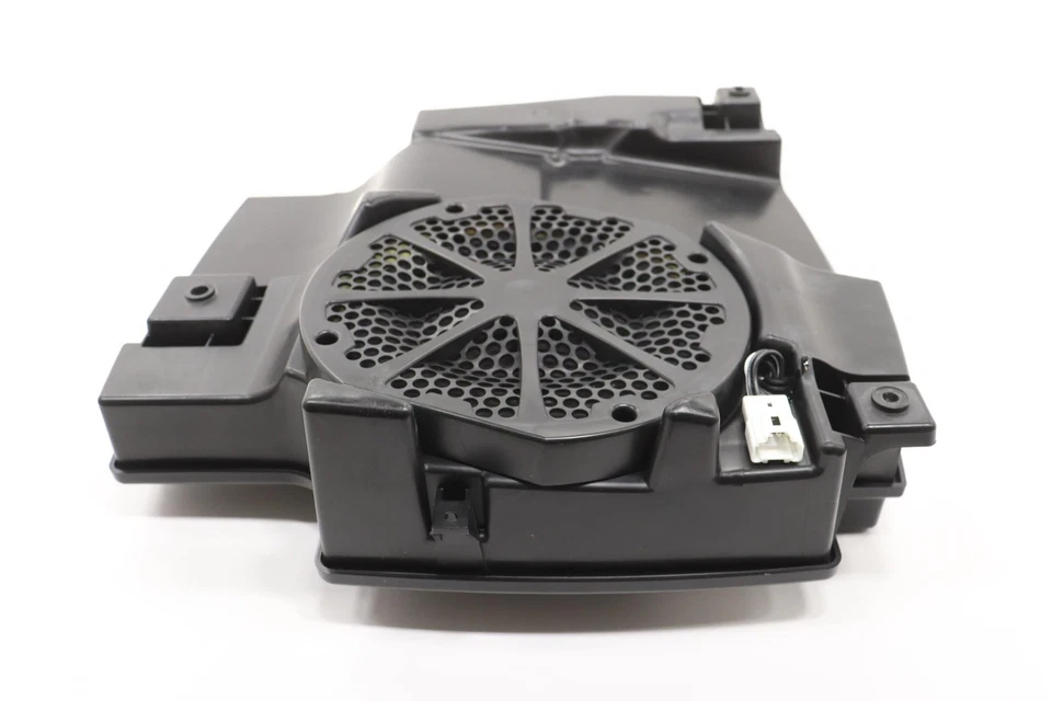 2019 - 2024 NISSAN TITAN FRONT AUDIO SPEAKER SUB WOOFER SUBWOOFER OEM 281709FU0A - Image 2 of 4