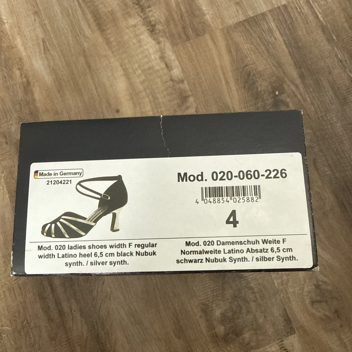 Damen-Tanzschuh Mod. 068 für Standard in Schwarz Velourleder / Lack