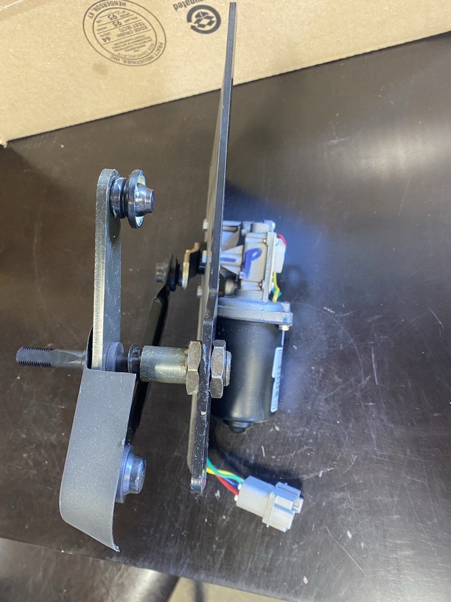 E-005-831 Genuine Paccar Windshield Wiper Motor Assembly 12V