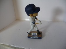 CHASE HEADLEY SAN DIEGO PADRES 2012 GOLD GLOVE BOBBLEHEAD (NO BOX, BAT)