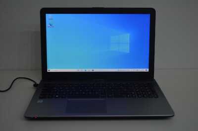 ASUS X541U Notebook 15,6 Zoll Intel i3 8GB RAM 256GB SSD