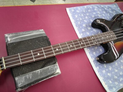 Fender Japan Precision Bass PB62 Electric Bass Guitar