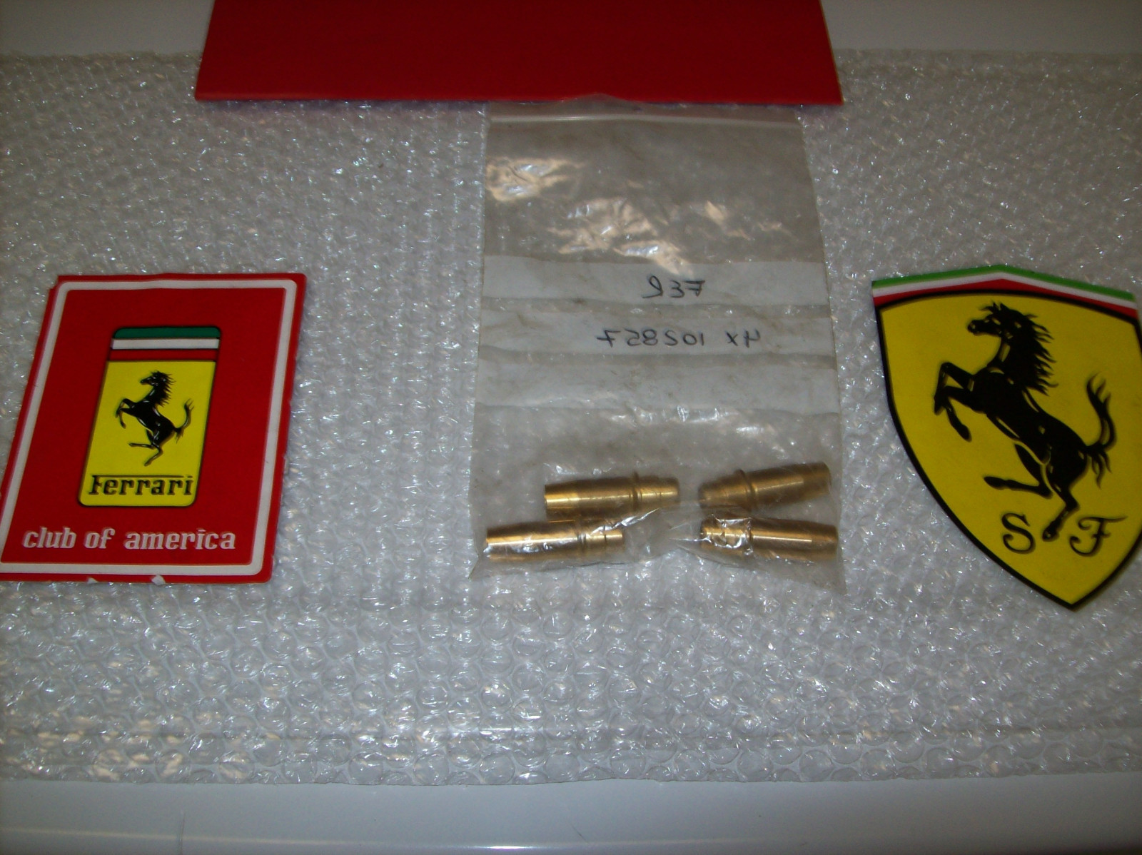 Ferrari 246 Engine Valve Guides Dino Set of 4 NEW OEM Part.