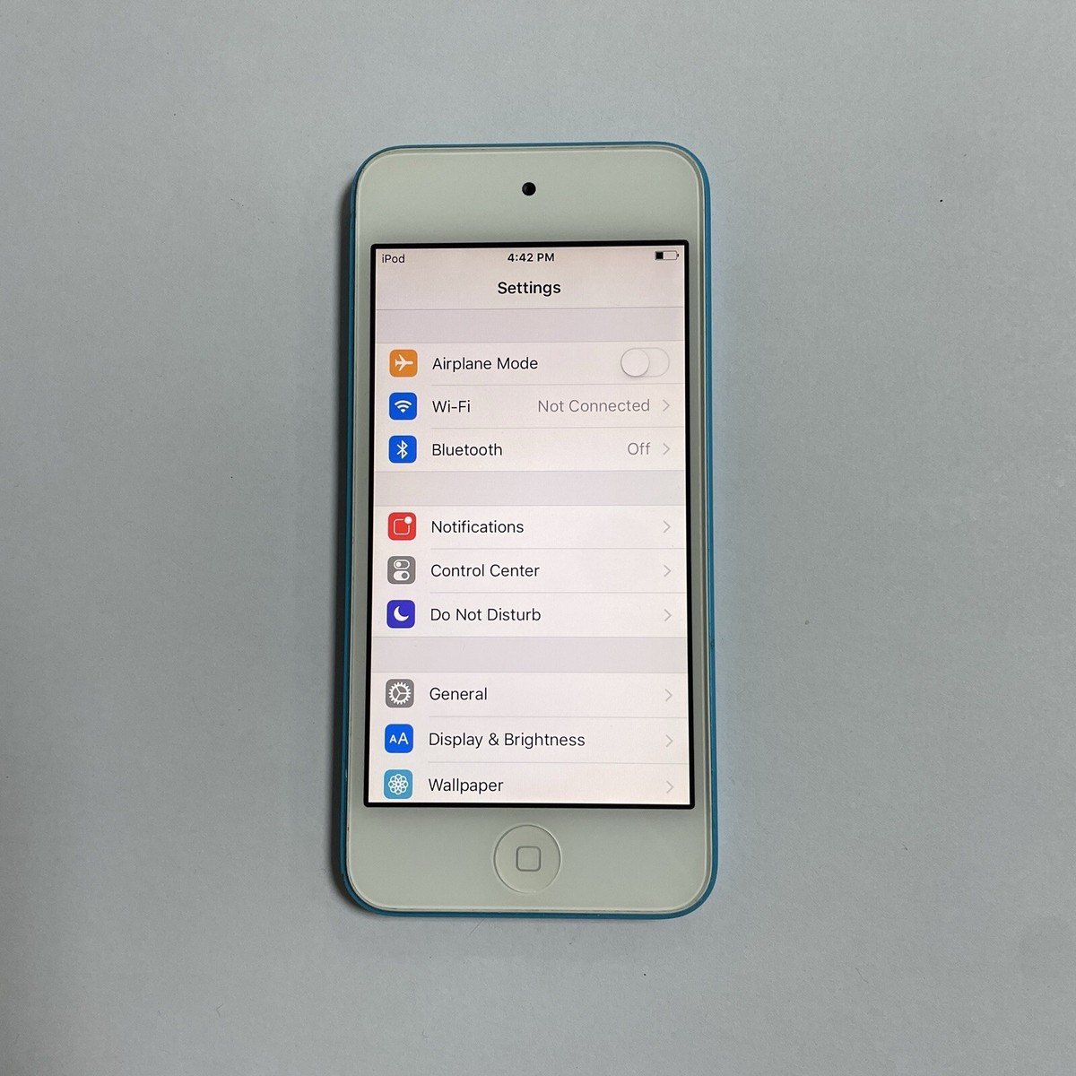 Apple iPod Touch 5th Generation 32 GB Gigabyte Blue MD717BT