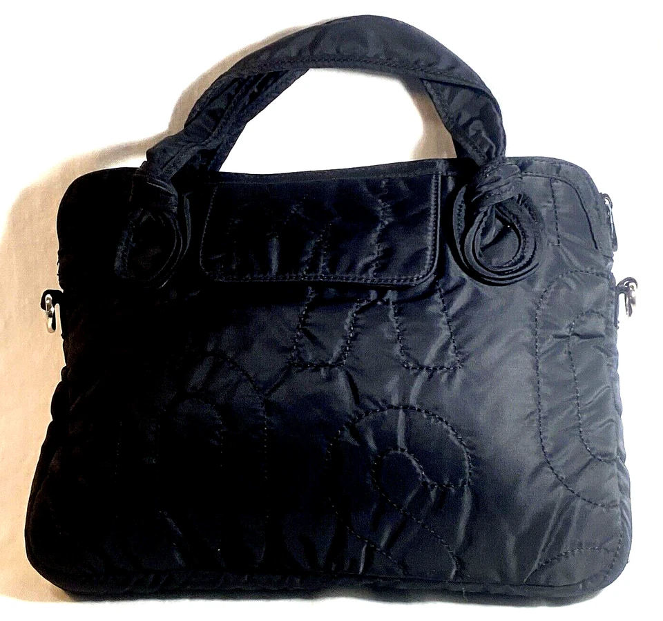 Bolso tecnológico de nailon negro acolchado ropa de trabajo de suministro estándar Marc Jacobs para mujer Foto 4 de 4