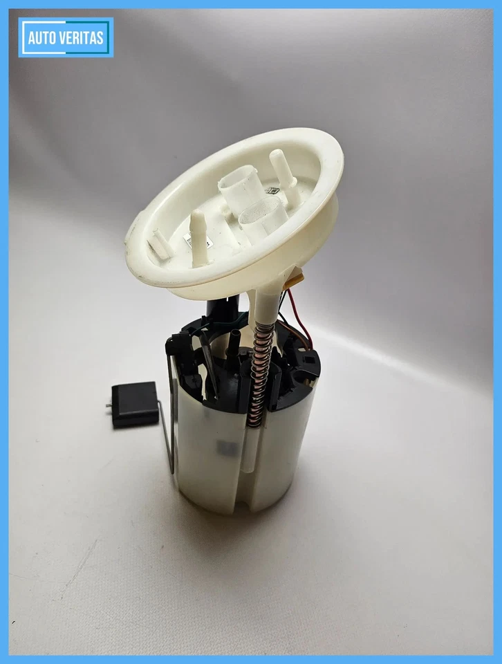 Original BMW 1 3 series E81 E87 E90 E91 fuel pump level sensor N46 6763850 - Image 2 of 4