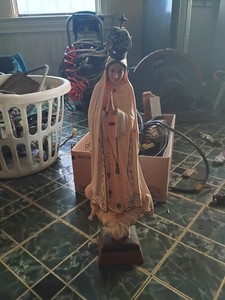 Our Lady of Fatima statue vintage 20"