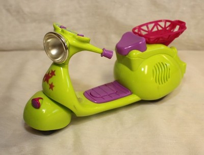 Diva Starz Interactive Scooter-iffic Scooter WORKS 2000 Mattel