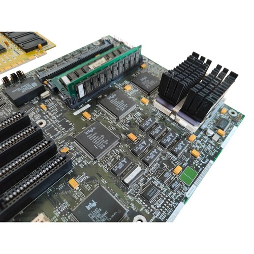 Mainboard Set Sockel 5 + Intel Pentium 90MHz + 16MB RAM + VGA S3 Trio64 - Fun - Bild 6 von 9