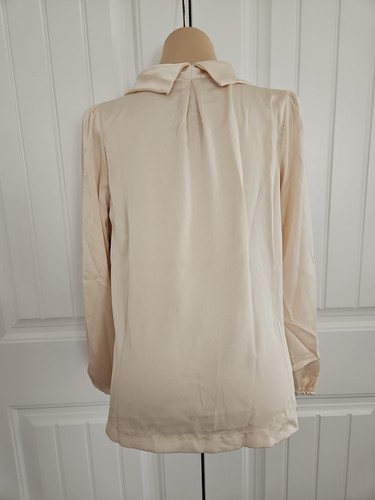 NWT VINCE CAMUTO Women Cowl Neck Long Sleeve Satin Effect Blouse SZ M Champagne - Picture 7 of 10