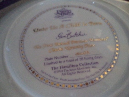 PRECIOUS MOMENTS PLATE "UNTO US A CHILD IS BORN" 1994 - Picture 2 of 2