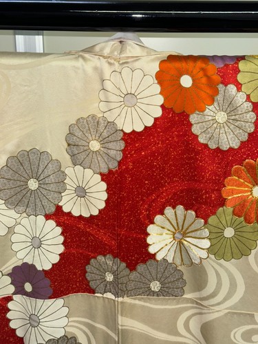 Japanese Vintage Kimono Furisode silk White Gorgeous Expensive Dirt Height 60in - Picture 4 of 23