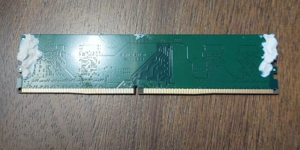 KVR24N17S6/4 Kingston 4GB RAM DDR4-2400MHz non-ECC Unbuffered CL17 288-Pin - Image 2 of 2