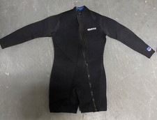 Mares 6.5m wet suit. Shorty Single Piece. Front zip