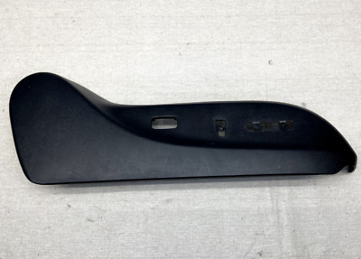06-14 Lexus IS250 IS350 FRONT RIGHT SEAT CUSHION COVER SIDE TRIM OEM 71811-53080