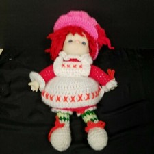 Vintage Strawberry Shortcake 15" Crochet Knitted Body Hat Vinyl Head Hands Plush