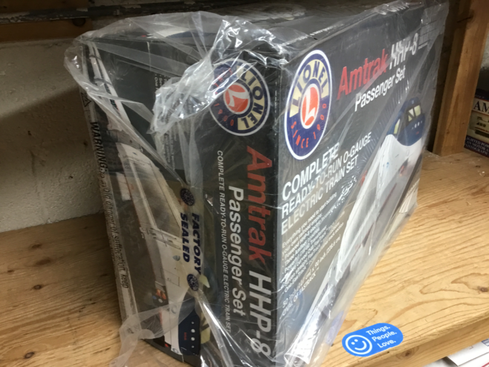 NEW LIONEL Amtrak HHP8 Passenger Set COMPLETE O Gauge RARE Train SET 6