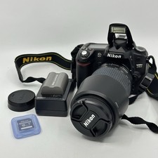 Nikon D80 10.2MP DSLR w/ AF Nikkor 70-300mm F:4-5.6g Battery Charger 8gb SD Card
