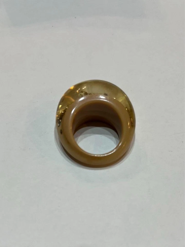 Auténtico Anillo Louis Vuitton Berg Inclusión Beige Oro Monograma Usado Foto 3 de 4