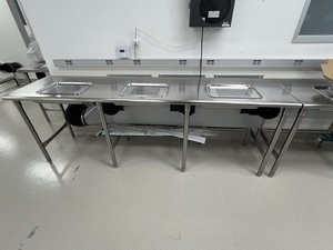 8’ X 2’ Foot Stainless Steel downdraft Lab table