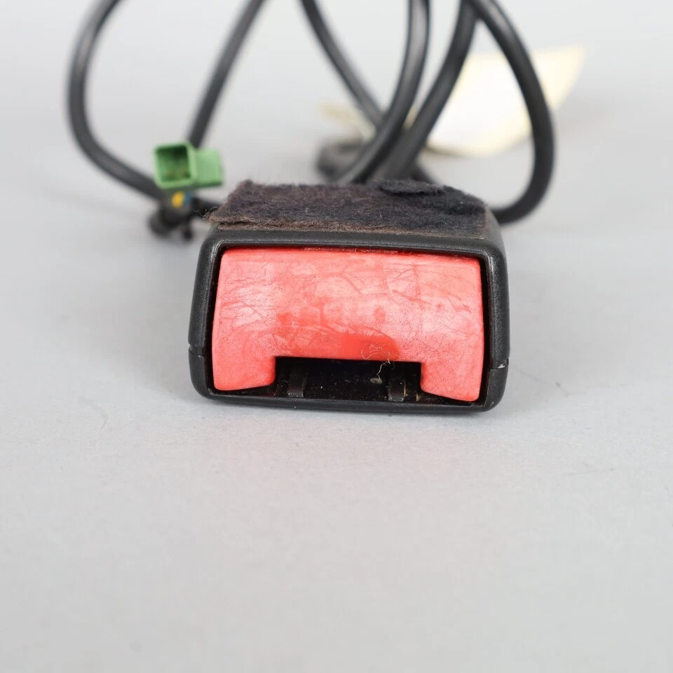 Porsche 911 Boxster 1999-2004 hebilla de asiento derecho 99680318306 OEM usado Foto 3 de 4