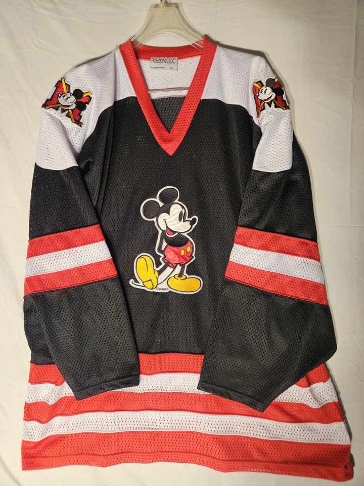 Camiseta deportiva de Mickey Mouse para hombre talla XL negra roja género de hockey #1 vintage años 90 adulto Foto 2 de 4