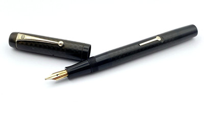 VINTAGE WHS THE SEAL FOUNTAIN PEN IN BLACK SEMI FLEXIBLE 14K GOLD MEDIUM NIB