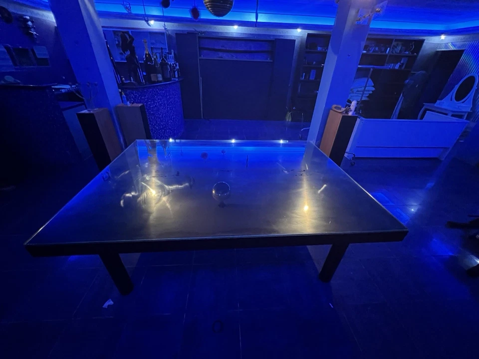 Tavolo In Vero Legno Con Piano Di Cristallo 210x150 Alto 70 Adatto 10 Persone - Immagine 2 di 3