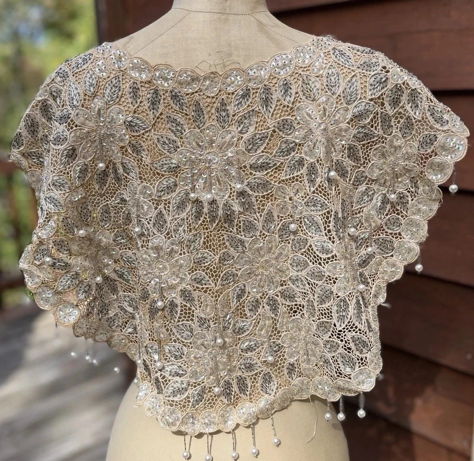 Disfraz de corneta vintage años 60’s 70’s, burlesque, capa, lentejuelas, cuentas Foto 4 de 4