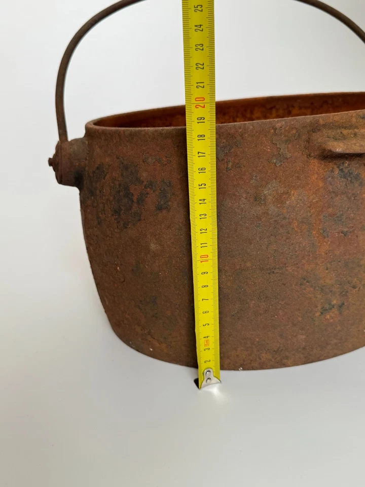 Rustic Antique Metal Pot Vintage Cauldron Style Planter - Image 4 of 4