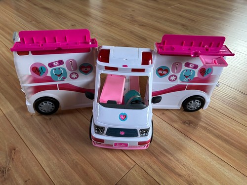 Barbie 2 in 1 Krankenwagen und Klinik Mattel FRM19, vollständig mit Anleitung - Bild 4 von 6