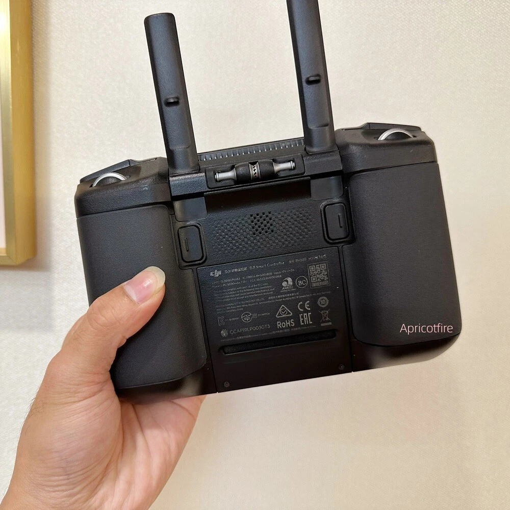 【本日限定お値引きセール中】DJI Smart Controller Amazon.com: DJI Smart Controller (Renewed) : Video Games
