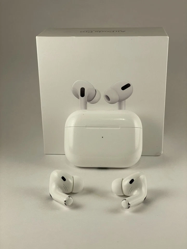 Apple Airpod Pro(1st Gen) with all accessories including charging cable - Image 2 of 4