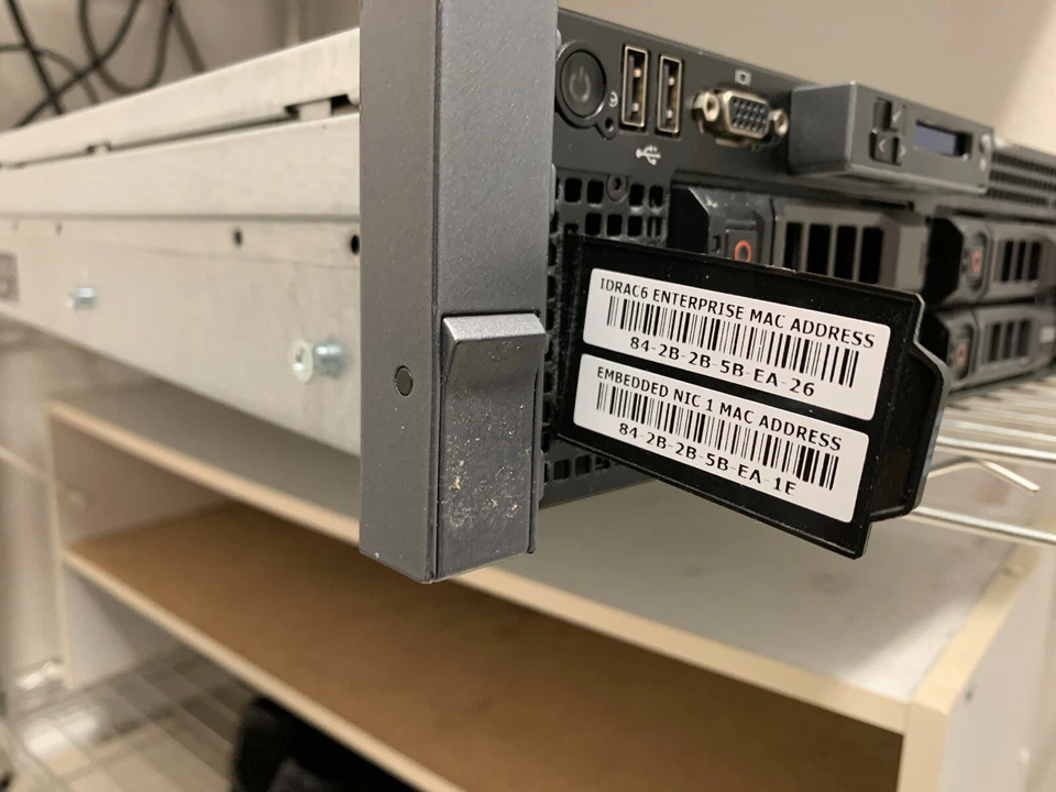 Dell R710 E5520 2,2 GHz 16 GB de RAM PERC 6i Foto 3 de 4