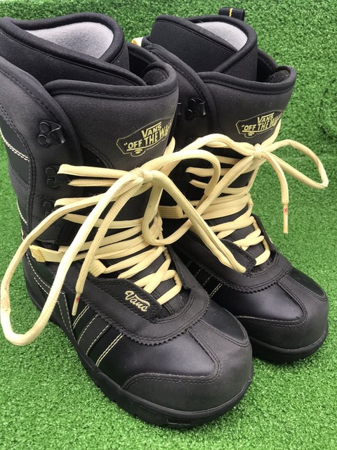 vans hi standard womens snowboard boots